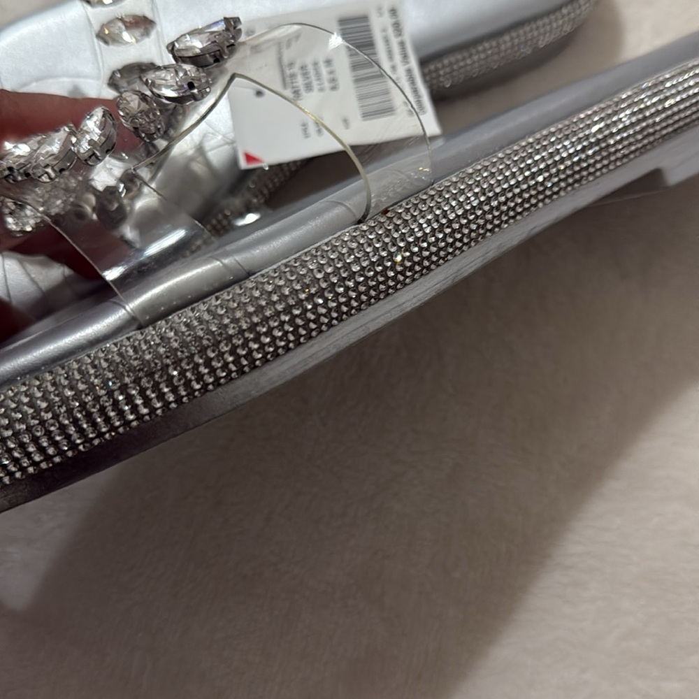FINAL PRICE Forever 21,Ladies Silver Crystal Embellished Sandals. 6.5. NEW - Picture 3 of 8